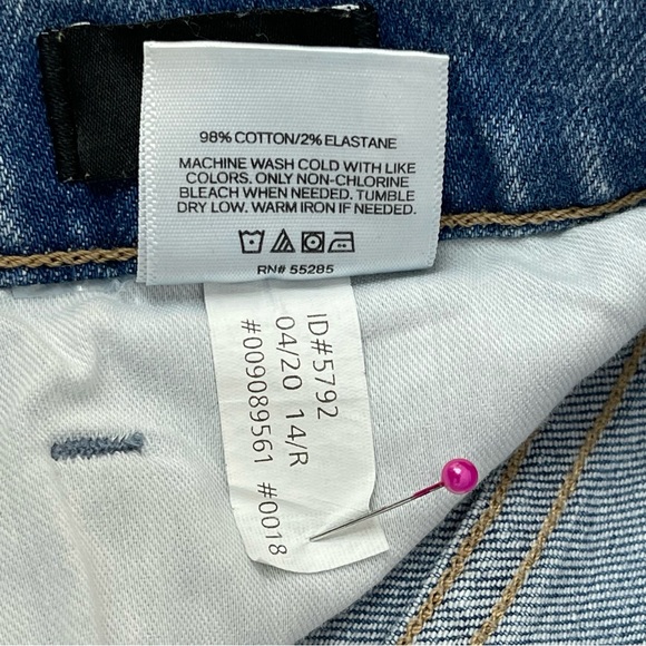 Womens Express Mommy Distressed Super High Rise 14R - Picture 4 of 6